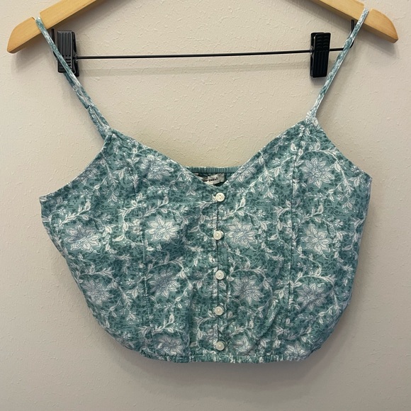 American Eagle cropped tank - Picture 2 of 5